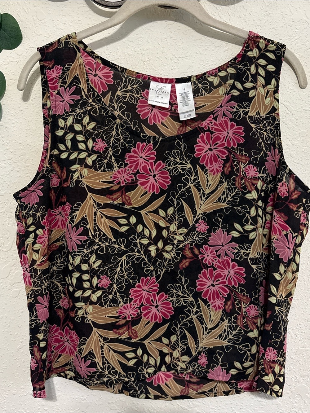 90s/Y2K Cottagecore Semi—Sheer Floral Tank Top ✨